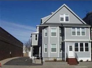242 S Broadway, Lawrence, MA 01843