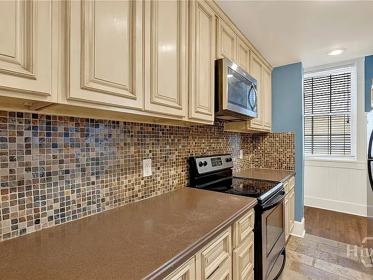 101 W Oglethorpe Ave #307 — Photo 32