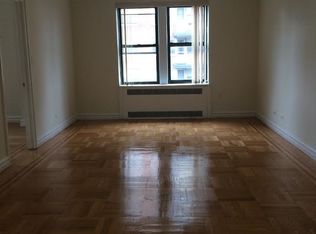 5 Continental Ave, Flushing, NY 11375