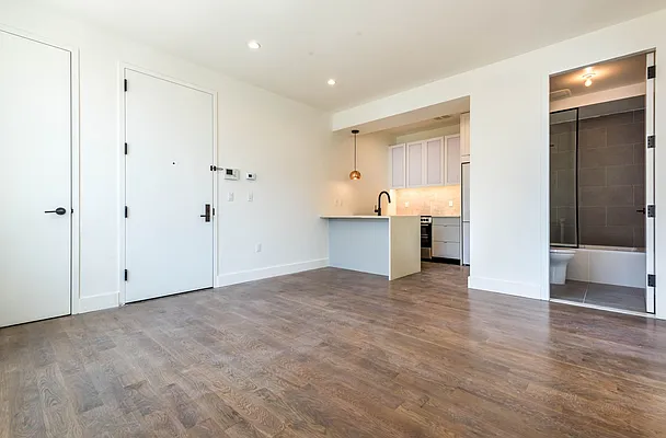 Rented by Nooklyn NYC LLC | media 5