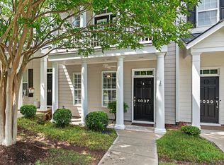 1037 Philpott Dr, Chapel Hill, NC 27517