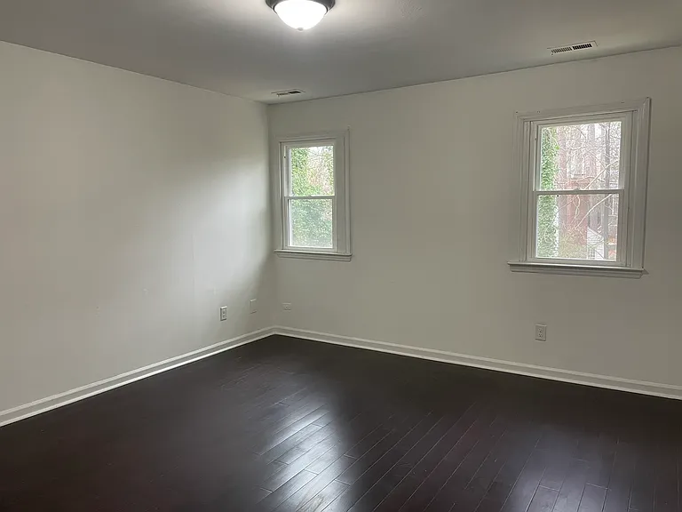 6909 Glendower Rd #B — Photo 15