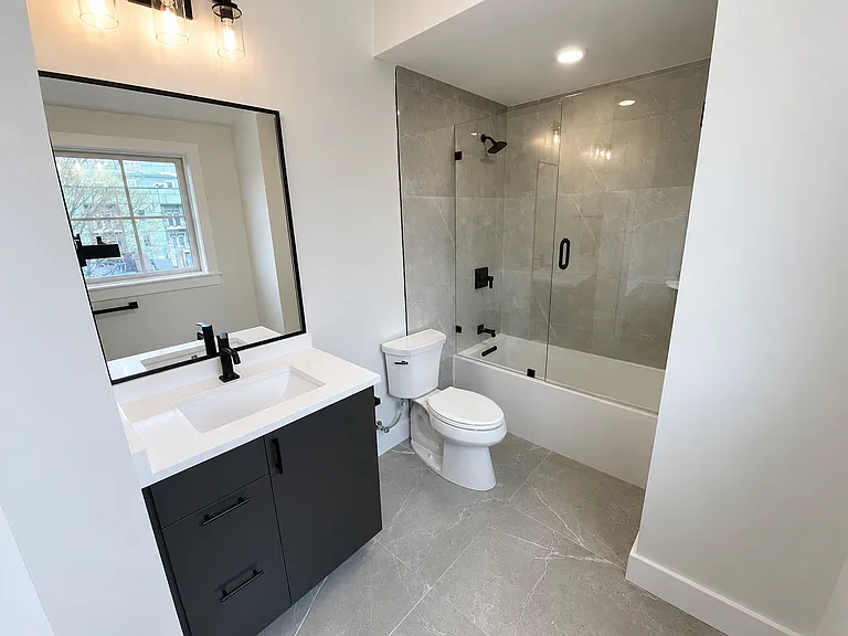 300 Somerville Ave #H — Photo 17