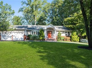 91 Turner Rd, Pearl River, NY 10965