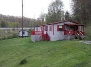 125 Ashwood Rd, Flat Top, WV 25841