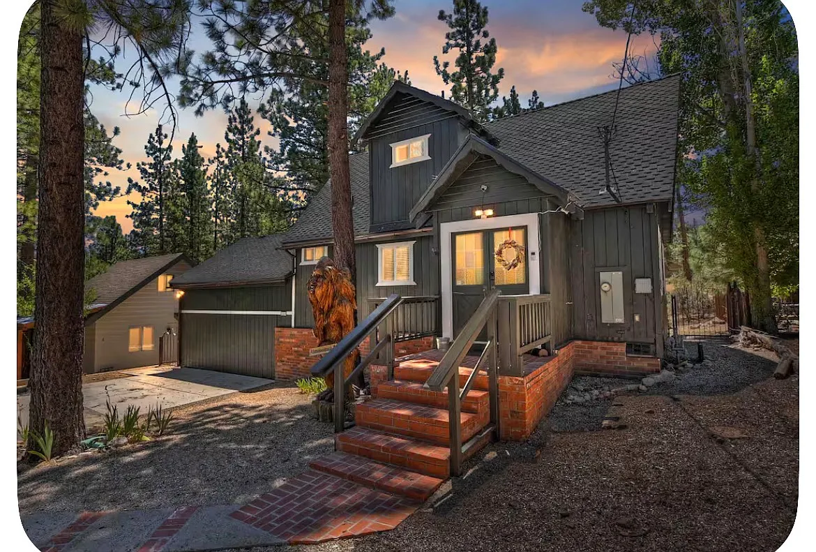 Building Photo - 1126 Sugarpine Rd