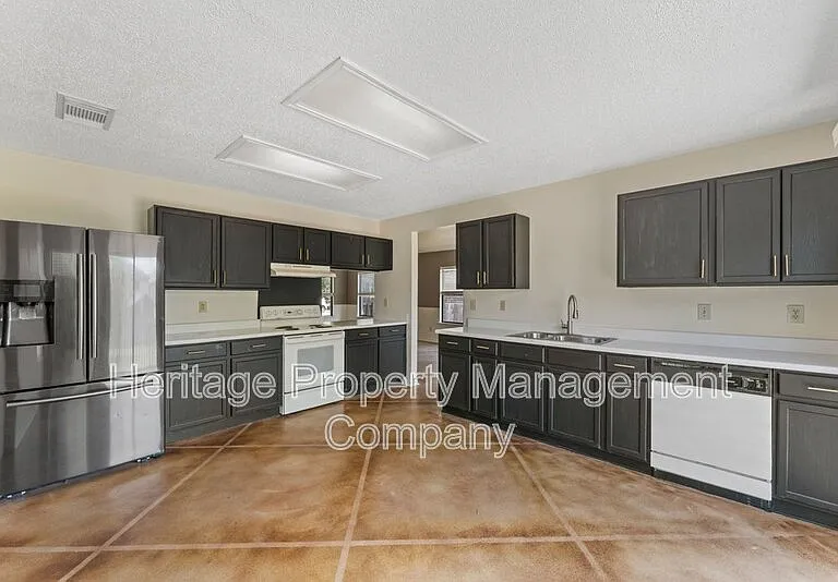 8038 Cantura Mls — Photo 11