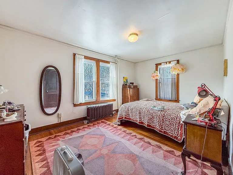 407 W Green St #4 — Photo 12
