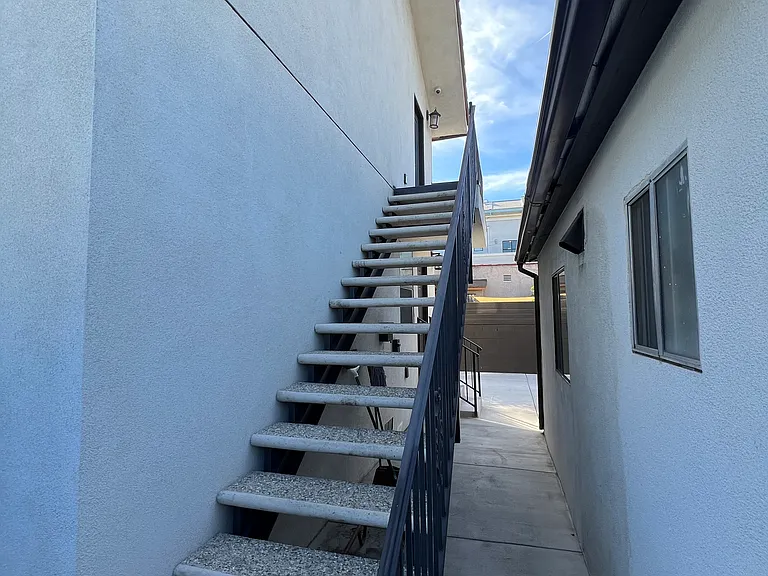 8677 Dearborn Ave #C — Photo 6