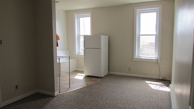 Overall view of the efficiency from the entrance door.