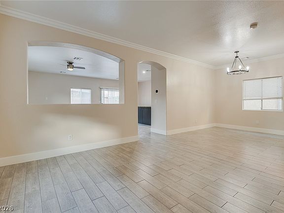 3rd image of 40 Hoke Edward Ct