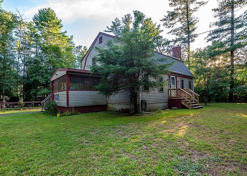 871 Main St, Hanson, MA 02341, MLS #73182075