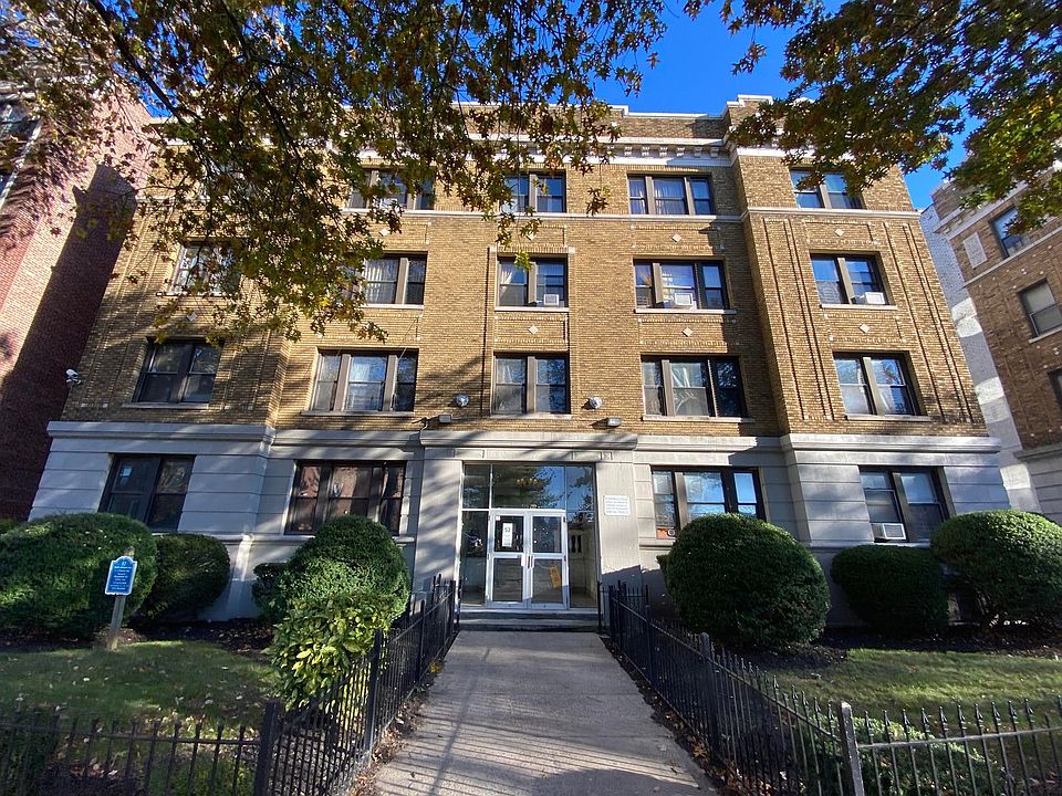 2nd image of 52 N Arlington Ave APT B3