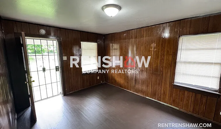 1696 Gaither St — Photo 4