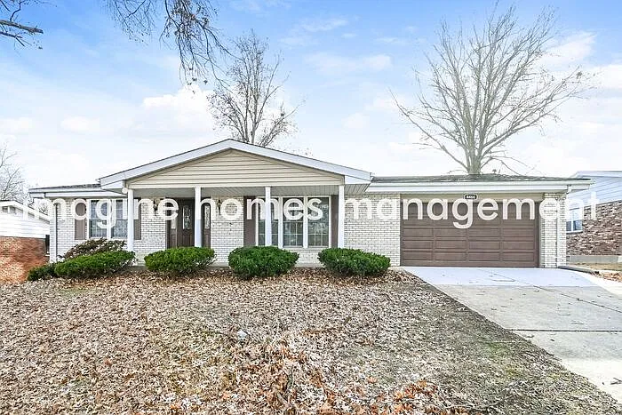 3 bed, 2.0 bath, 1641 sqft, $2,550 — Photo 1