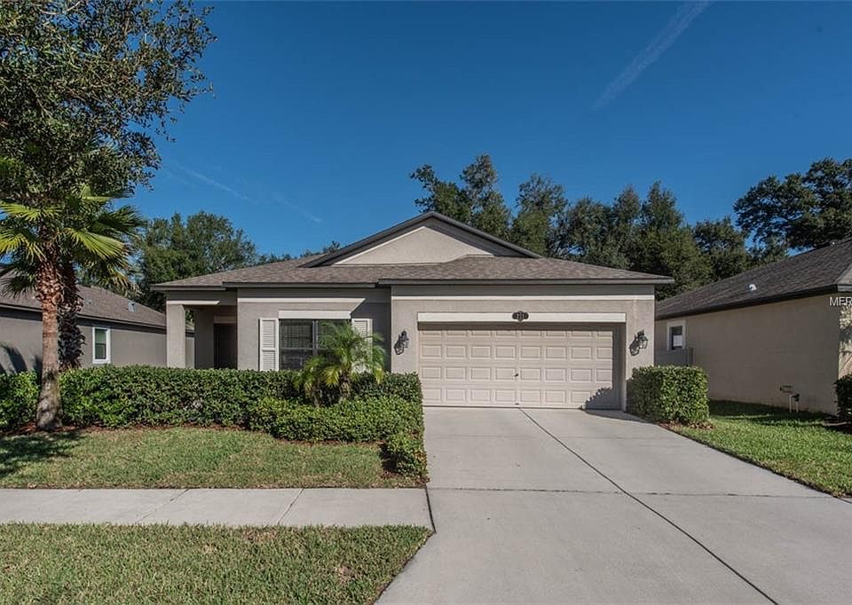 1st image of 211 Dakota Hill Dr