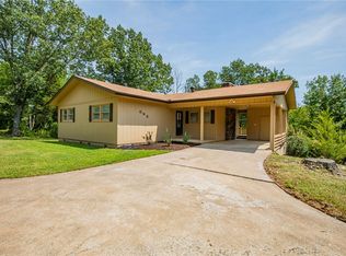 1 Quantock Hills Dr, Bella Vista, AR 72715