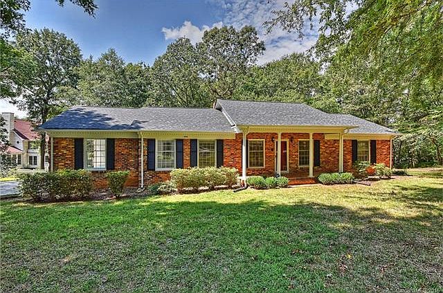 1st image of 6616 Brookfield Pl