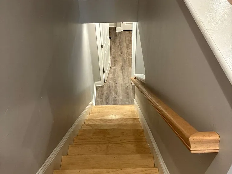 1403 Race St — Photo 10