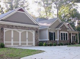 5554 Clarks Bridge Rd, Clermont, GA 30527