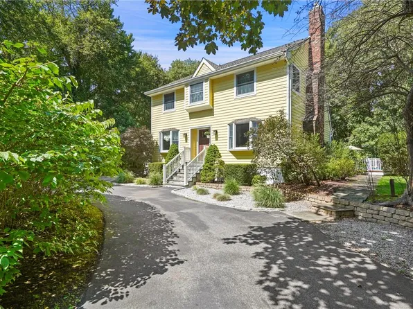 7 Laurel Road, South Salem, NY 10590