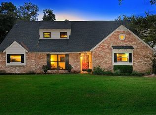 510 Rosewood Dr, Shenandoah, TX 77381