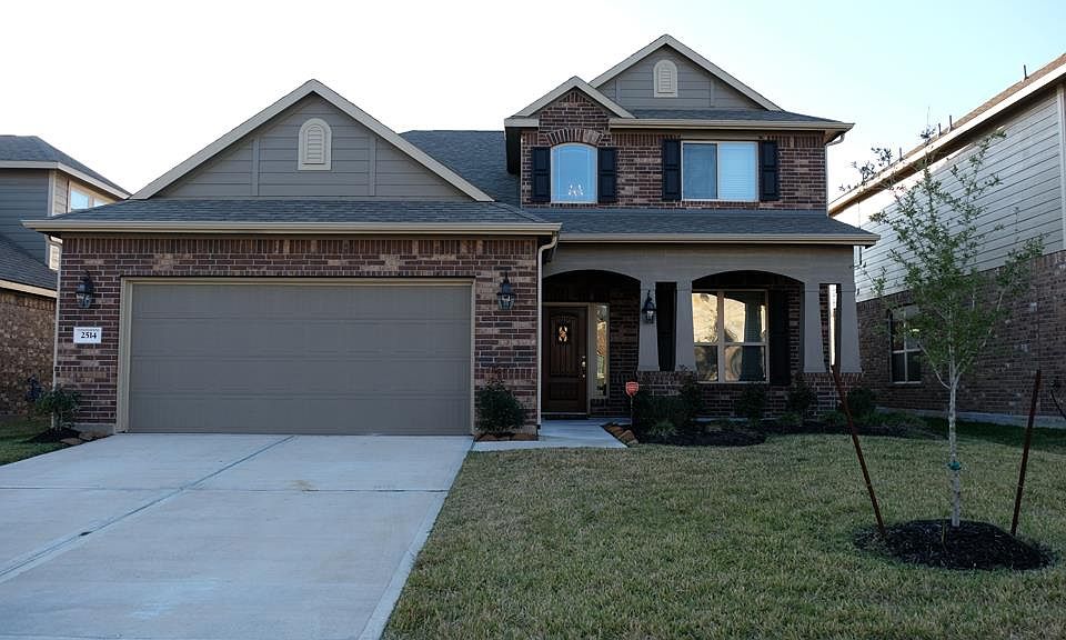 1st image of 2514 Flowing Palm Ln