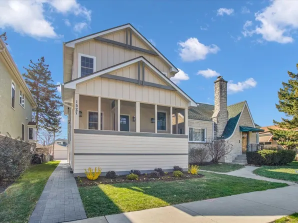 1527 Elgin Ave, Forest Park, IL 60130