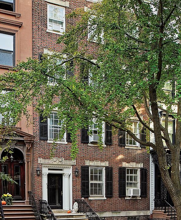 1st image of 109 Willow St APT 2