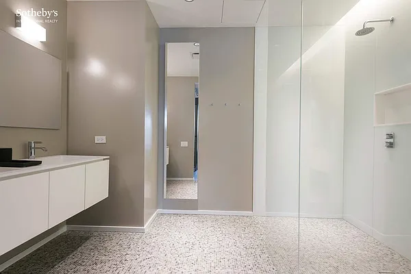 Sold by Sotheby's International Realty | media 20