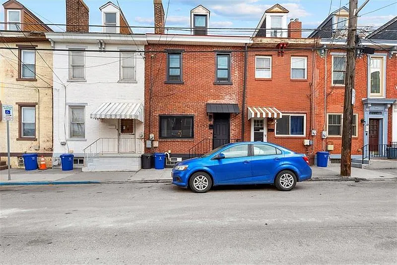 5172 Carnegie St photo 1