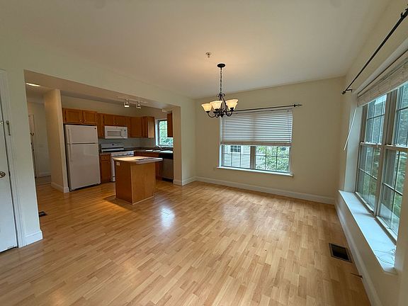 2nd image of 299 Mount Support Rd APT 21