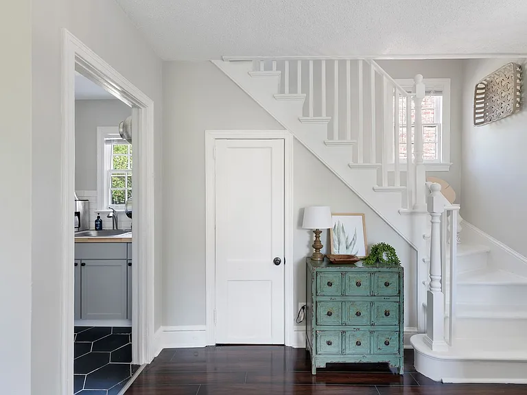 49 Radcliffe St #C — Photo 3