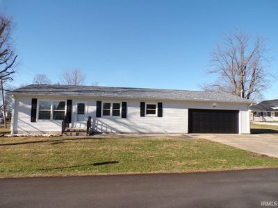 903 N Line St, Loogootee, IN, 47553