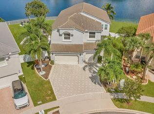 15697 NW 12th Pl, Pembroke Pines, FL 33028