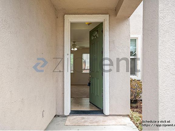 3rd image of 169 Maidenhair St