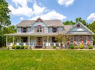 6 Harmony Ct, Southampton, NJ 08088