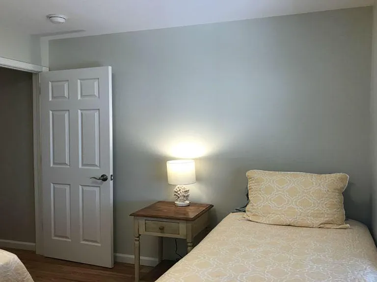 253 Sheridan Ave — Photo 14