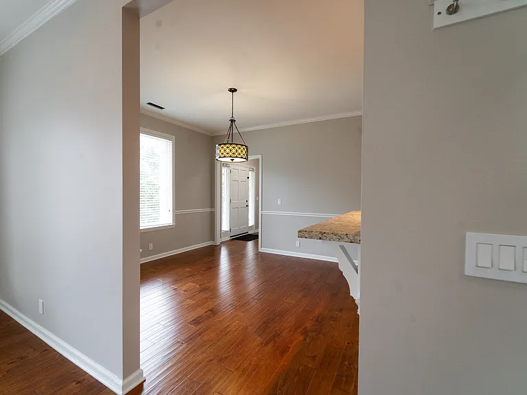201 Trotwood Mews — Photo 15