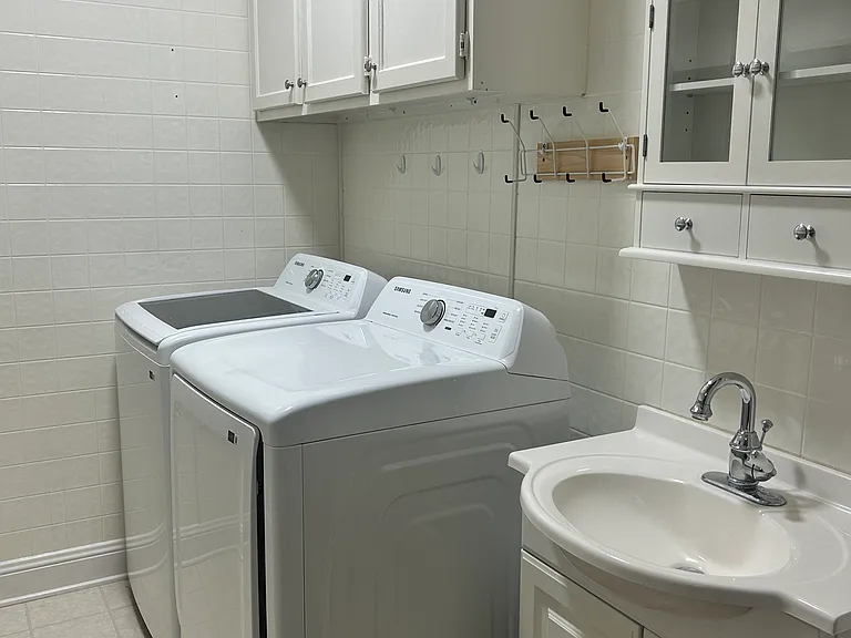 3909 Benjamin Ct — Photo 11