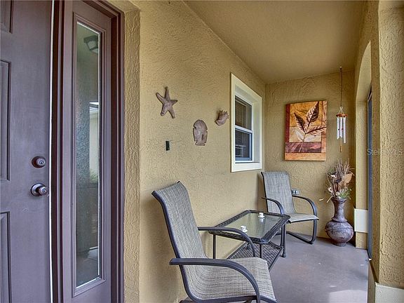 4th image of 2058 Palo Alto Ave