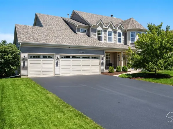 39W932 Berkshire Ct, Geneva, IL 60134