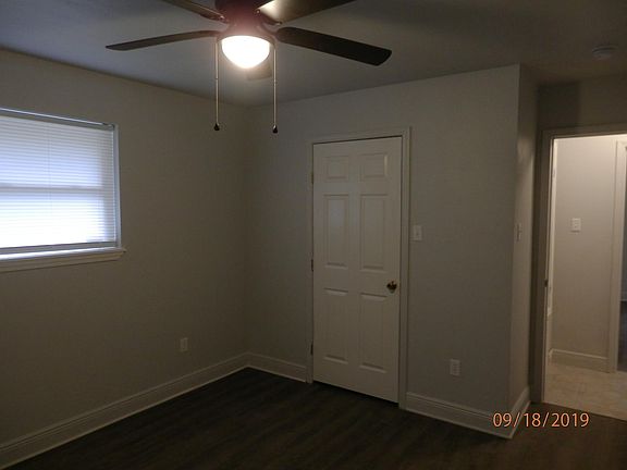 3rd image of 8612 Hayne Blvd