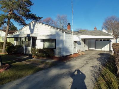 207 Westlawn St, Bay City, MI, 48706
