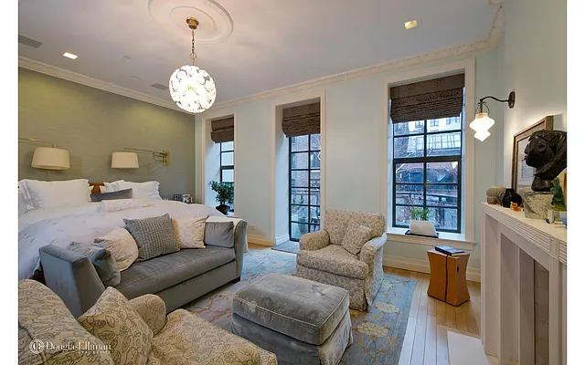 Sold by Douglas Elliman | media 33