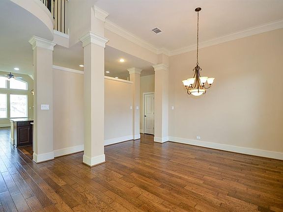 3rd image of 4330 Glenirish Dr