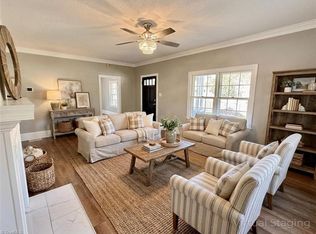 531 Elk Spur St, Elkin, NC 28621