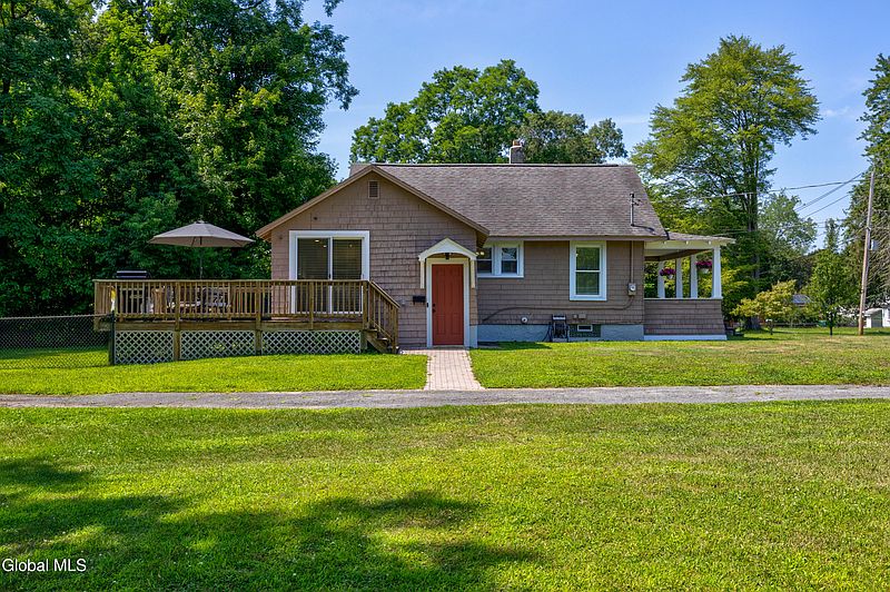 4th image of 39 Gleason Road