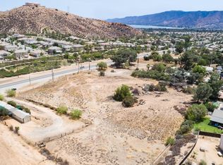 28769 Robb Rd, Lake Elsinore, CA 92530