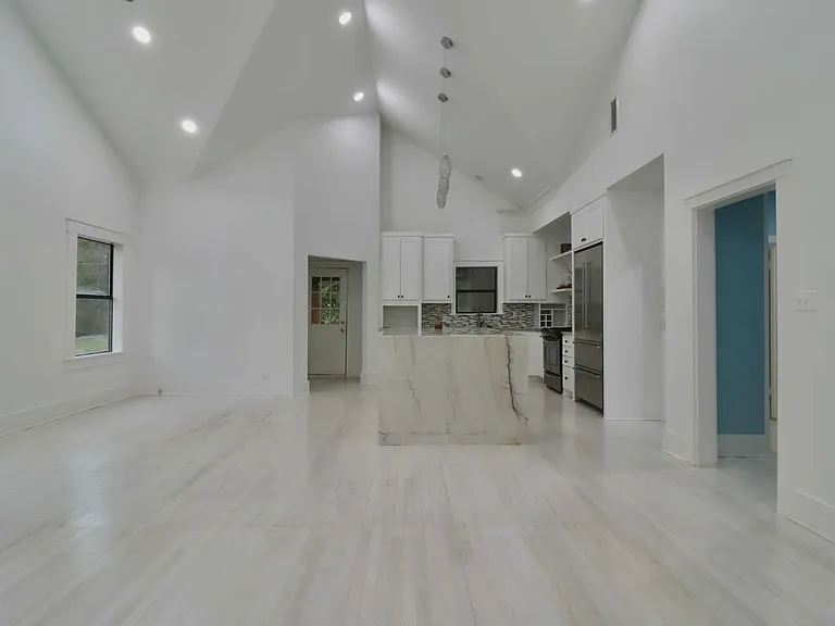 3302 Olive St — Photo 19